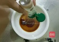 Illustration of how to make saliva cold noodles 14