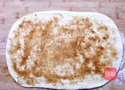 Illustration of how to make brown sugar flower rolls 7