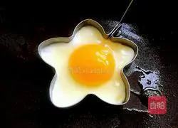 Illustration of how to make pork chop burger 1