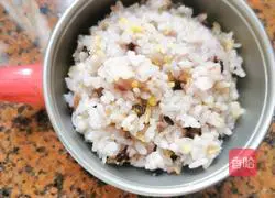 Illustration of how to make multigrain rice 6