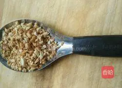 Illustration of how to make summer cold noodles 1