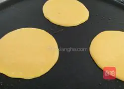 Pumpkin Egg Pancake Recipe Illustration 5