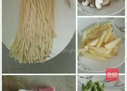 Illustration of home-style braised noodles 1