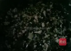 Illustration of how to make leek box 3