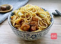 Illustration of Braised Pork and Bean Noodles 13