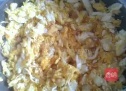 Illustration of how to make leek and egg boxes 5