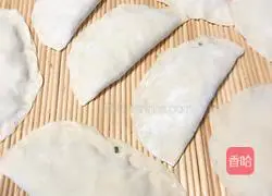 Illustration of how to make a leek box 7