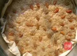 Illustration of how to make bean dregs and brown sugar cake 8