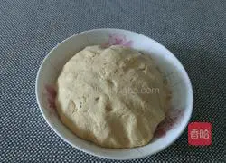 Illustration of how to make soybean and millet flour cake 2