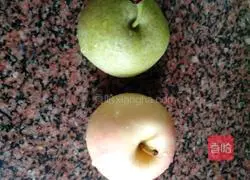 Illustration of how to make fruit puree porridge 2