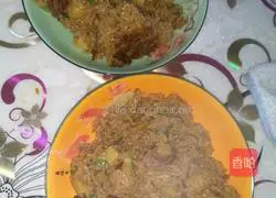 Illustration of how to make potato and sausage braised rice 9