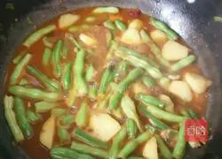 Illustration of braised noodles 10