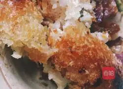 Illustration of how to make claypot rice 8