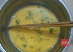 Illustration of how to make egg dumpling and rice noodle soup 5