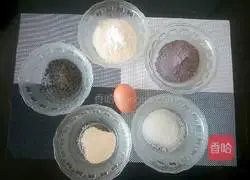 Illustration of how to make honeycomb briquette cake 1