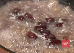 Illustration of how to make whitening and freckle-removing eight-treasure porridge 4