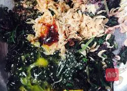 Illustration of how to make red shrimp and vegetable box 3