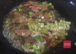 Illustration of how to make fried rice noodles 4