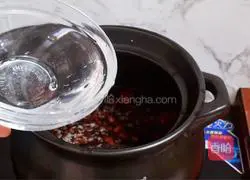 Illustration of how to make five red porridge 6