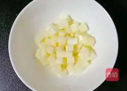 Illustration of how to make sweet walnut porridge (baby food supplement) 5