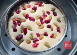 Illustration of how to make brown sugar cake 6