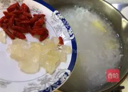 Illustration of how to make pineapple and sago porridge 8