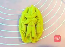 Chinese lotus roll recipe 11