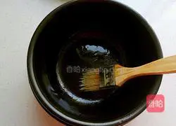 Illustration of how to make sausage clay pot rice 4