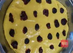 Illustration of how to make pumpkin hair cake 7