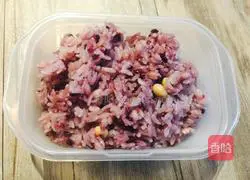 Illustration of how to make simple rice balls 3