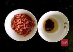 Illustration of how to make sausage rolls 2