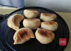 Laotan Sauerkraut Chicken Potstickers Recipe Illustration 9