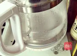 Illustration of the simple version of coarse grain hair cake (complementary food for 9-month-old babies) 7