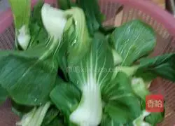 Illustration of how to make cross-bridge rice noodles 3