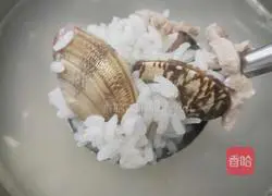 Illustration of how to make seafood spinach porridge 5