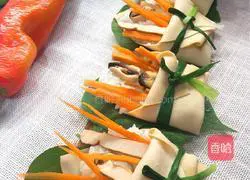 Illustration of how to make mussel rice ball bouquet 12