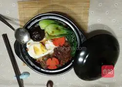 Illustration of how to make sausage clay pot rice 11