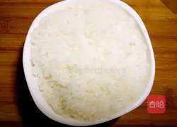 Illustration of how to make fried tomato and egg rice bowl 2