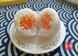 Illustration of making shredded potato rice balls 13