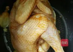 Illustration of rice cooker baked chicken with ginger 4