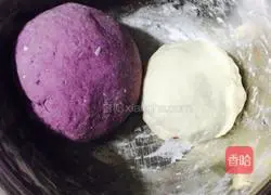 Illustration of how to make rose rolls 2