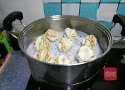 Sesame paste large flower roll recipe illustration 11