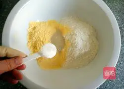 Cornmeal red bean cake recipe illustration 3