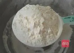 Illustration of how to make pumpkin hair cake 9