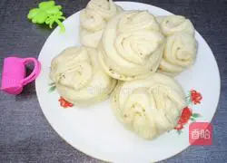 Sesame and salt and pepper rolls recipe 16