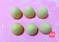 Illustration of how to make steamed dough buns 10