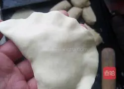 Illustration of how to make leek boxes 15