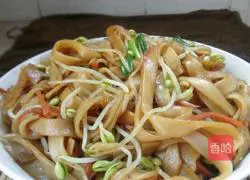 Illustration of how to make fried rice noodles 9