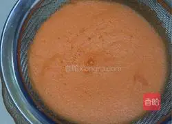 Illustration of how to make carrot milk rolls 5