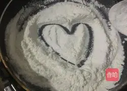 Illustration of how to make black sesame and peanut Lantern Festival 8